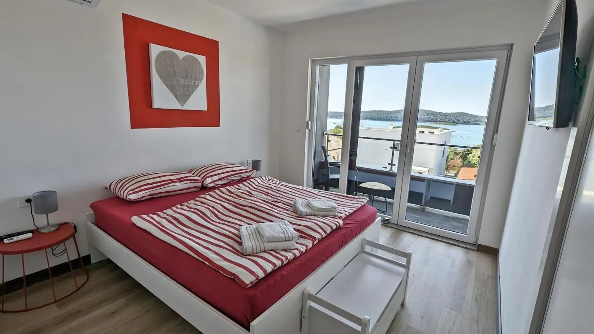 Villa Pura Vida With Sea View Pula